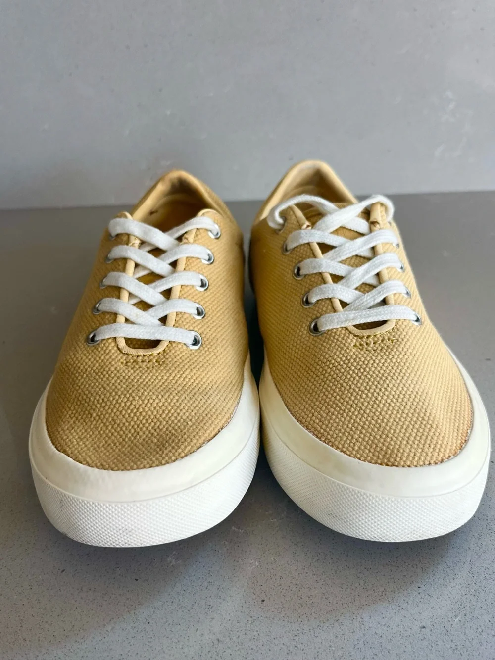 Arbor Legacy Yellow Lace Up Canvas Sneakers Shoes Women’s Size 6.5